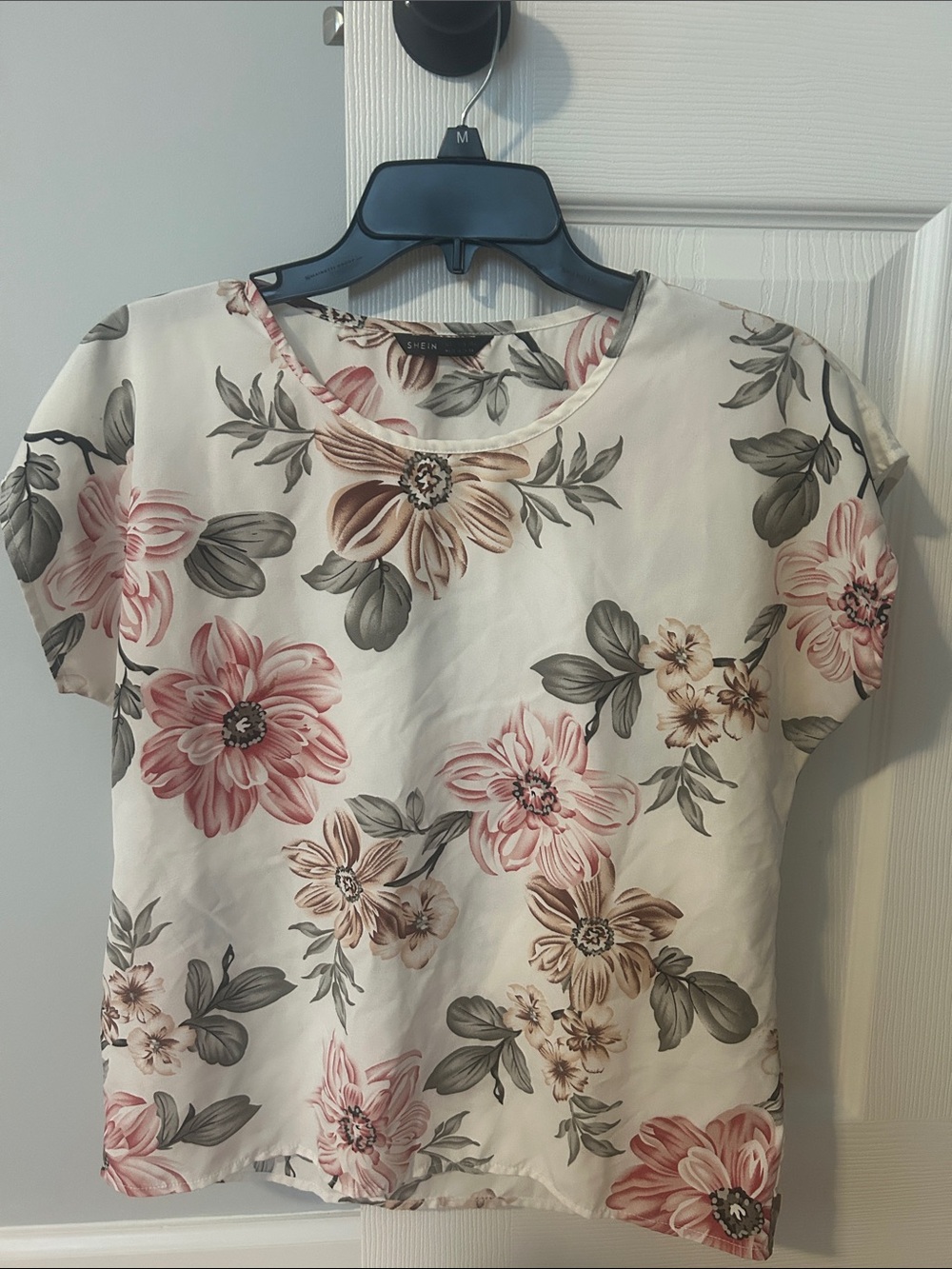 Floral Short Sleeve Blouse - White with Pink and Gray Flowers